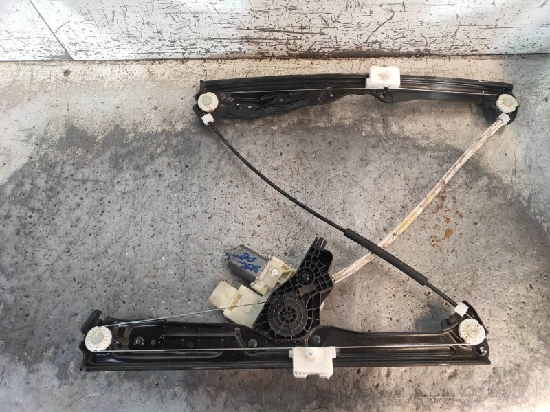 Recambio de elevalunas delantero derecho para peugeot 308 business line referencia OEM IAM 9678189780  