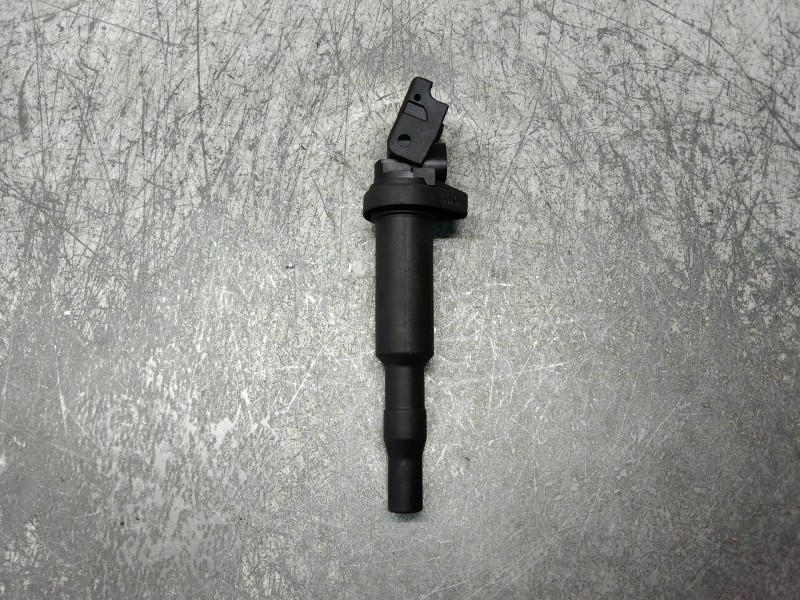 Recambio de bobina encendido para peugeot 207 sport referencia OEM IAM 0221504470 75949378001 