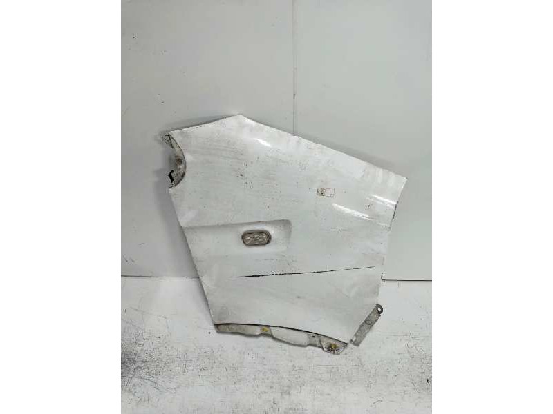 Recambio de aleta delantera derecha para nissan interstar (x70) referencia OEM IAM   