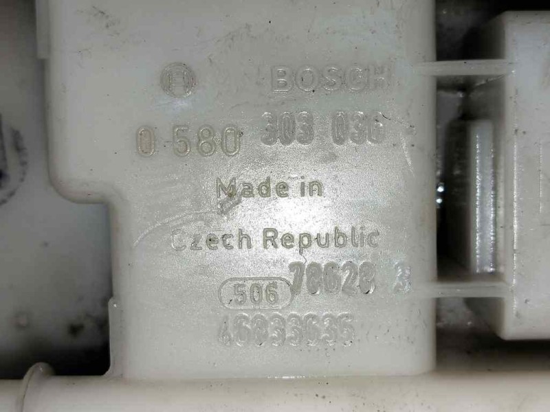 Recambio de bomba combustible para fiat bravo (198) 1.9 8v jtd cat referencia OEM IAM 0580303036 46833635 BOSCH AFORADOR