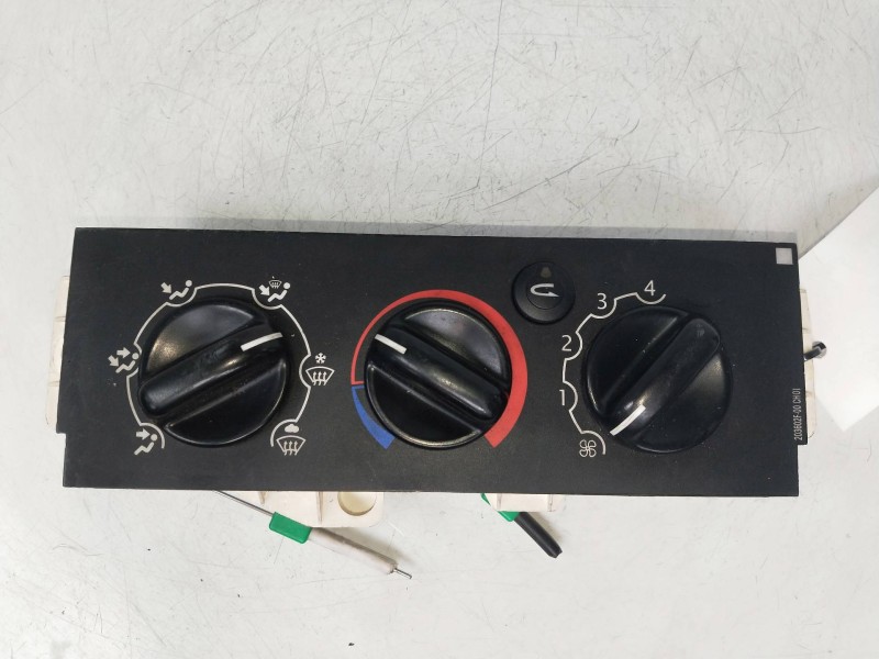 Recambio de mando calefaccion / aire acondicionado para nissan interstar (x70) referencia OEM IAM TDCX70CH  