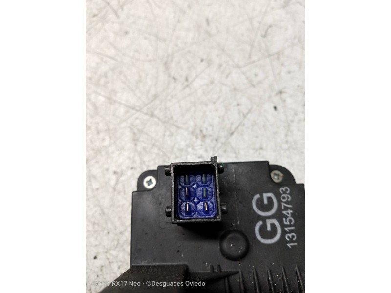 Recambio de motor cierre centralizado trasero izquierdo para opel corsa c 1.3 16v cdti cat (z 13 dt / ln9) referencia OEM IAM   