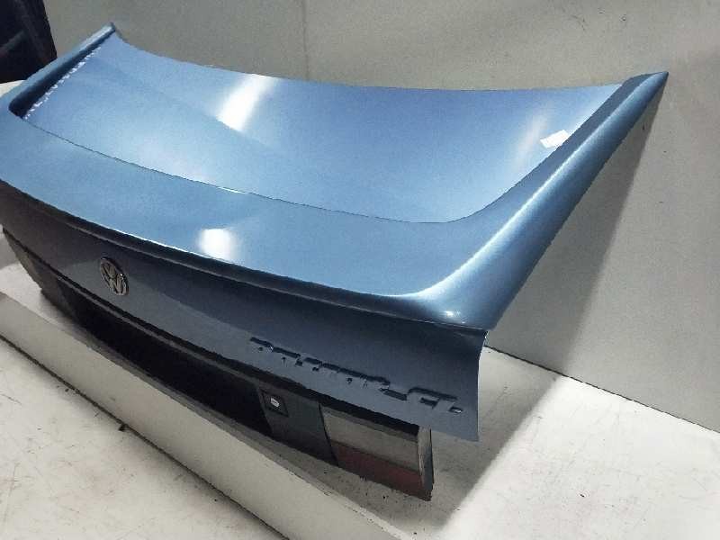Recambio de tapa maletero para volkswagen passat berlina (312) referencia OEM IAM   