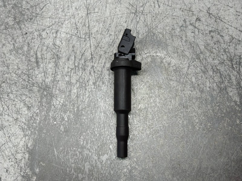 Recambio de bobina encendido para peugeot 207 sport referencia OEM IAM 0221504470 75949378001 