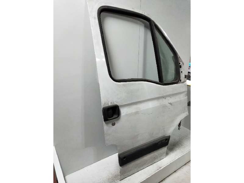 Recambio de puerta delantera derecha para nissan interstar (x70) referencia OEM IAM   