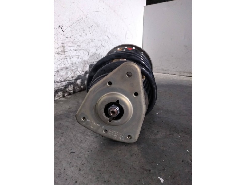 Recambio de amortiguador delantero derecho para peugeot 308 business line referencia OEM IAM 9810564380 03091000367 