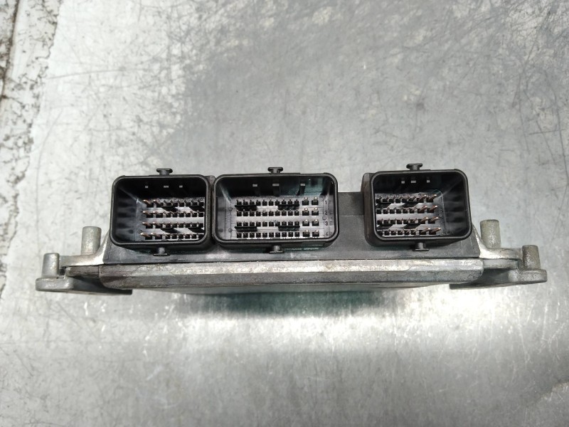 Recambio de centralita motor uce para peugeot 807 sv referencia OEM IAM 0281011779 9659520280 EDC15C2 54 Recambio de centralita motor uce para peugeot 807 sv referencia OEM IAM 0281011779 9659520280 EDC15C2 54