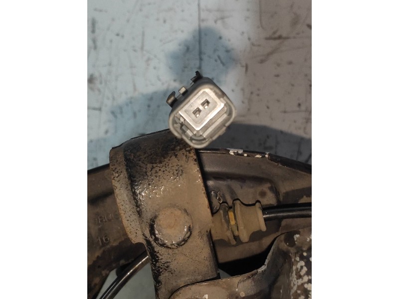 Recambio de mangueta delantera derecha para peugeot 308 business line referencia OEM IAM   