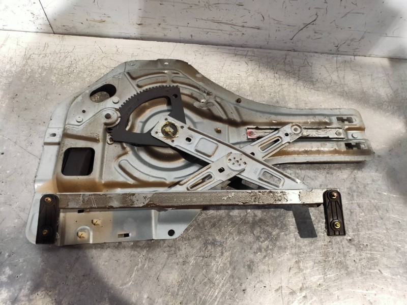 Recambio de elevalunas trasero derecho para hyundai tucson (jm) 2.0 crdi comfort (4wd) referencia OEM IAM 83480E010  