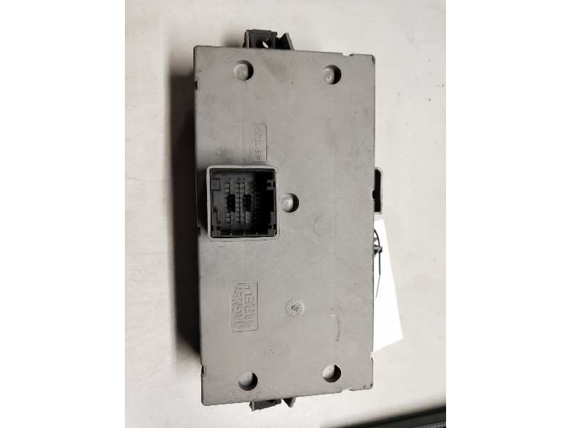 Recambio de caja reles / fusibles para alfa romeo 159 (140) 1.9 jtd (m) 16v cat referencia OEM IAM 501890170011 NBC93991 5051008
