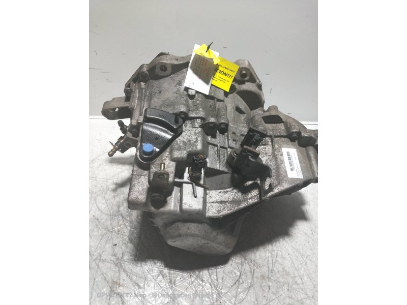 Recambio de caja cambios para volvo s80 berlina 2.5 d referencia OEM IAM P1208961 M56L2 T106829