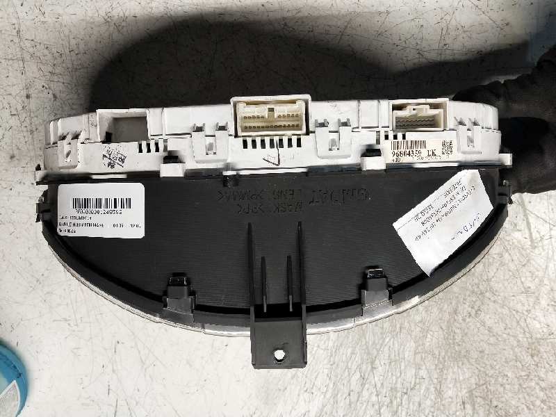 Recambio de cuadro instrumentos para chevrolet nubira berlina se referencia OEM IAM 96804359 11000933200D 6I01 EK