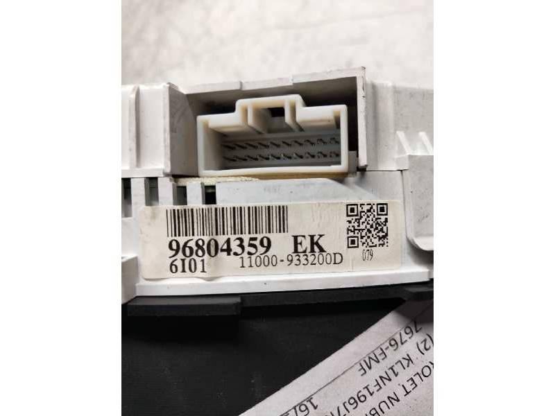 Recambio de cuadro instrumentos para chevrolet nubira berlina se referencia OEM IAM 96804359 11000933200D 6I01 EK