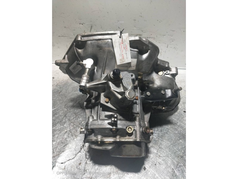 Recambio de caja cambios para opel vectra b berlina 1.8 16v cat referencia OEM IAM F18W394 I00971 0474 W394 Recambio de caja cambios para opel vectra b berlina 1.8 16v cat referencia OEM IAM F18W394 I00971 0474 W394