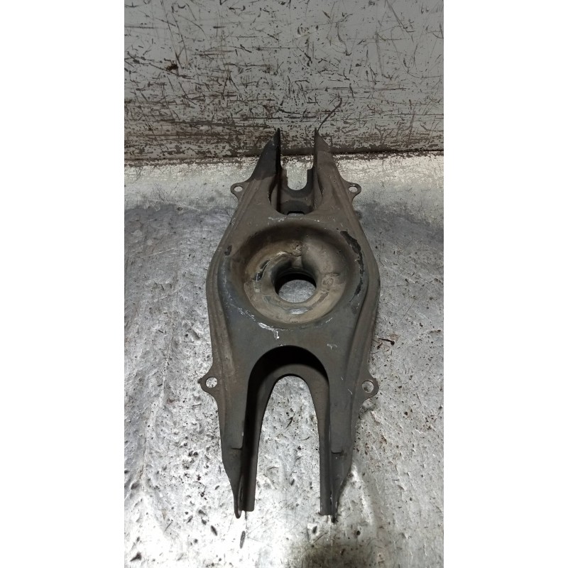 Recambio de brazo suspension inferior trasero derecho para mercedes clase c (w204) coupe c 220 cdi blueefficiency (204.302) refe