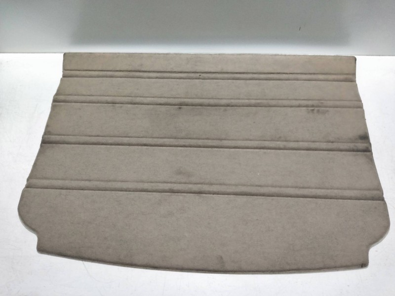 Recambio de bandeja trasera para nissan terrano/terrano.ii (r20) referencia OEM IAM    Recambio de bandeja trasera para nissan terrano/terrano.ii (r20) referencia OEM IAM