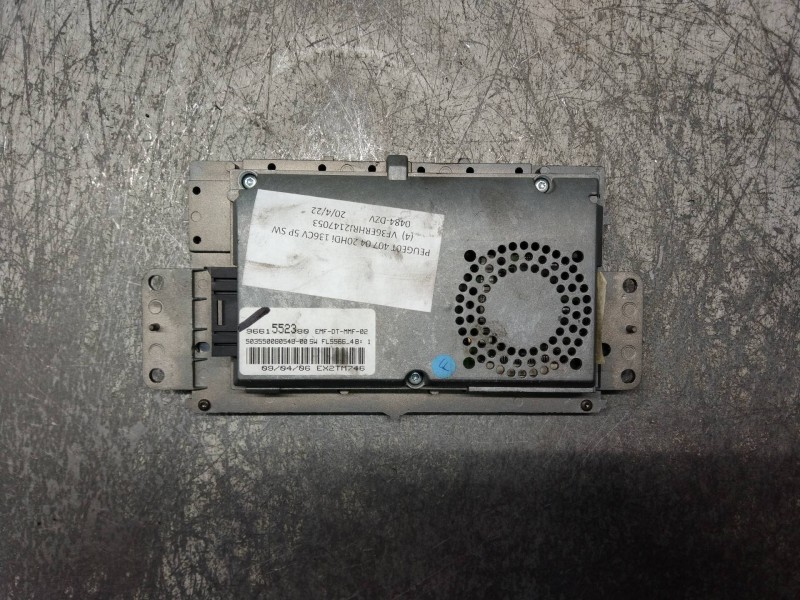 Recambio de sistema navegacion gps para peugeot 407 sw st sport pack referencia OEM IAM 9661552380 503550080548 