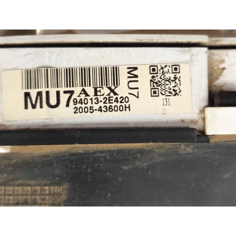 Recambio de cuadro instrumentos para hyundai tucson (jm) 2.0 crdi comfort (4wd) referencia OEM IAM 940132E420 200543600H 