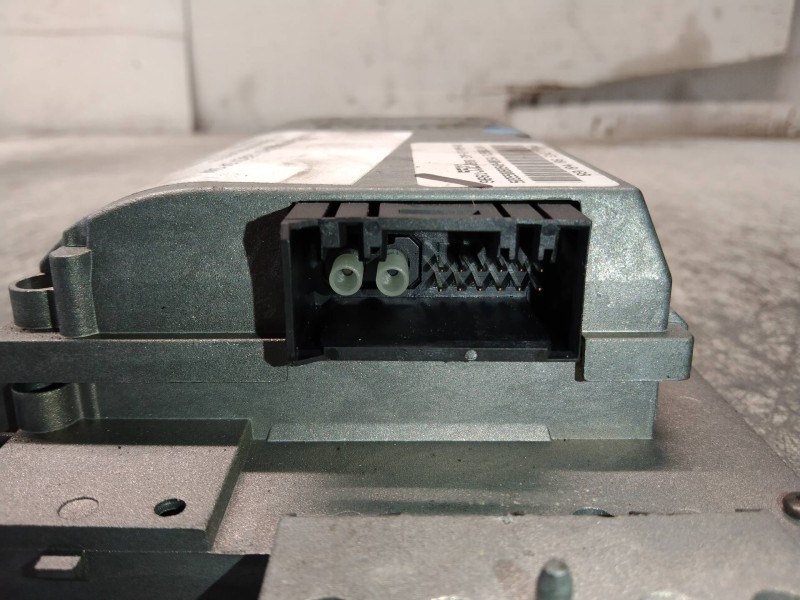 Recambio de sistema navegacion gps para peugeot 407 sw st sport pack referencia OEM IAM 9661552380 503550080548 