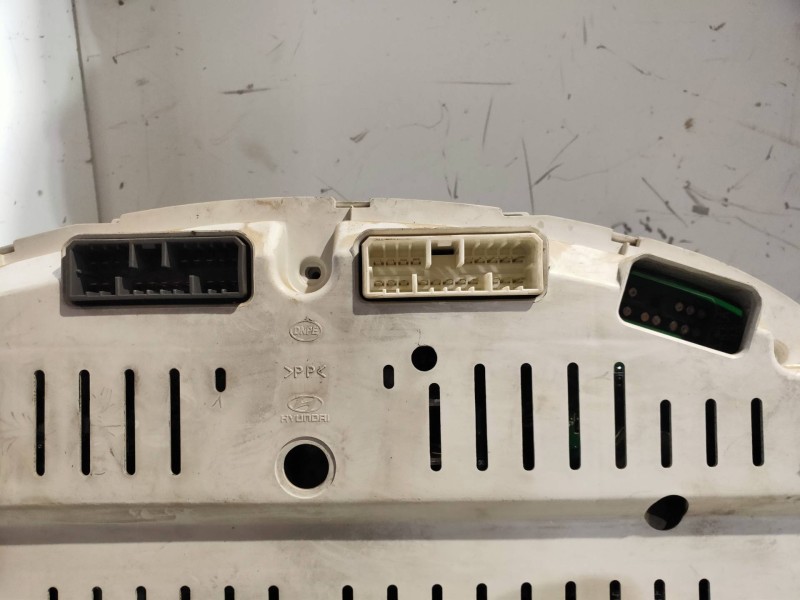 Recambio de cuadro instrumentos para hyundai tucson (jm) 2.0 crdi comfort (4wd) referencia OEM IAM 940132E420 200543600H 