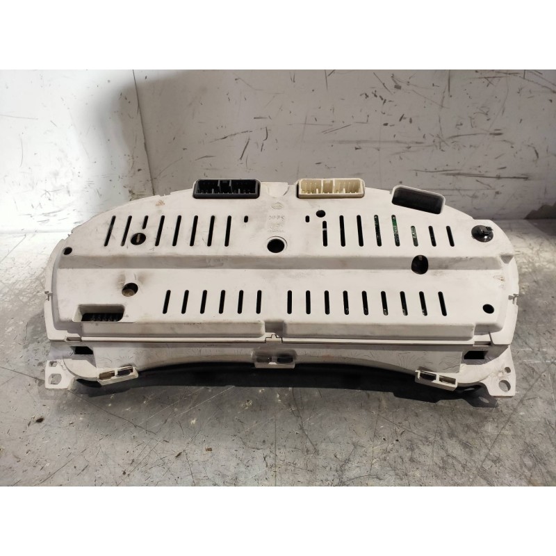 Recambio de cuadro instrumentos para hyundai tucson (jm) 2.0 crdi comfort (4wd) referencia OEM IAM 940132E420 200543600H 