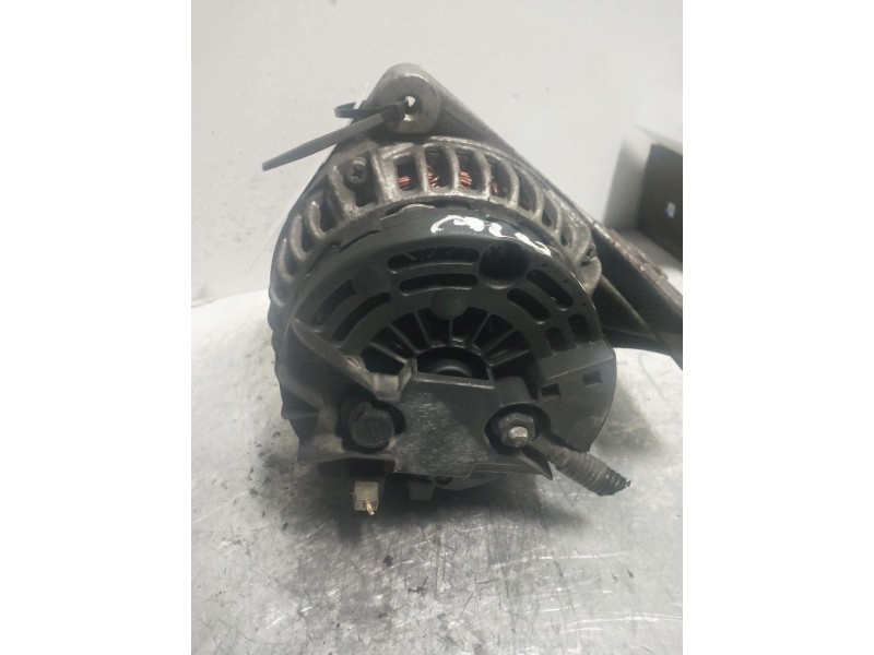 Recambio de alternador para volvo s40 berlina 2.0 16v referencia OEM IAM   