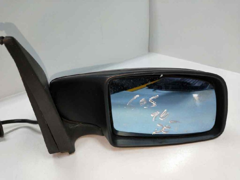 Recambio de retrovisor derecho para peugeot 605 sli referencia OEM IAM   ELECTRICO