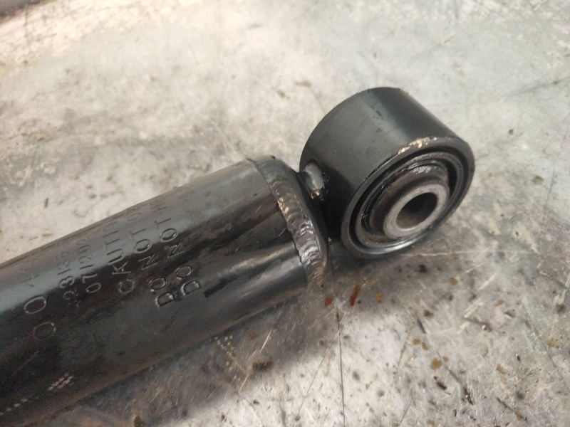 Recambio de amortiguador trasero derecho para skoda yeti active referencia OEM IAM   