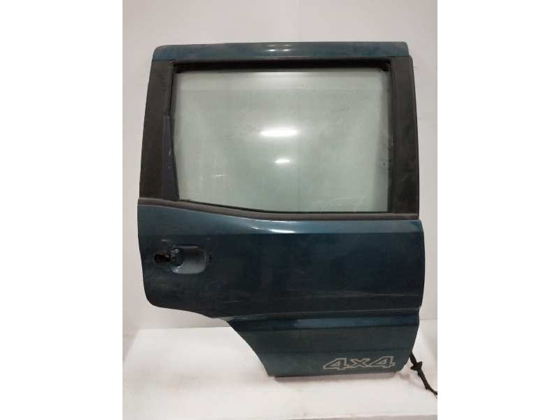 Recambio de puerta trasera derecha para nissan terrano/terrano.ii (r20) 2.7 turbodiesel referencia OEM IAM    Recambio de puerta trasera derecha para nissan terrano/terrano.ii (r20) 2.7 turbodiesel referencia OEM IAM