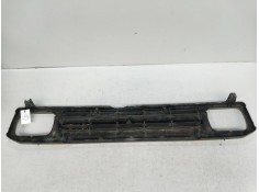 Recambio de rejilla delantera para daihatsu rocky 2.8 td referencia OEM IAM    2