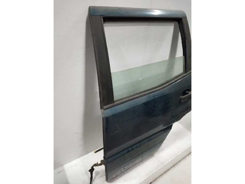 Recambio de puerta trasera izquierda para nissan terrano/terrano.ii (r20) 2.7 turbodiesel referencia OEM IAM    Recambio de puerta trasera izquierda para nissan terrano/terrano.ii (r20) 2.7 turbodiesel referencia OEM IAM