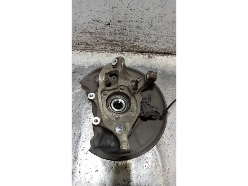 Recambio de mangueta trasera derecha para mercedes clase c (w204) coupe c 220 cdi blueefficiency (204.302) referencia OEM IAM   