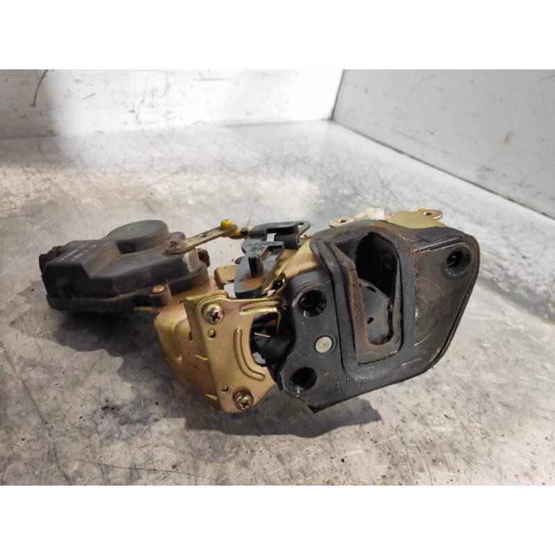 Recambio de motor cierre centralizado trasero derecho para hyundai tucson (jm) 2.0 crdi comfort (4wd) referencia OEM IAM   