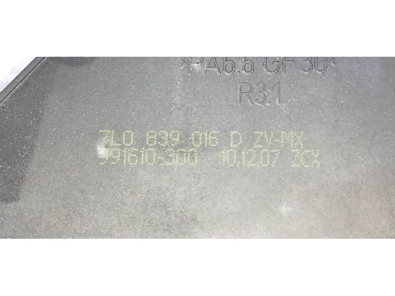 Recambio de motor cierre centralizado trasero derecho para volkswagen golf v variant (1k5) advance referencia OEM IAM 7L0839016D