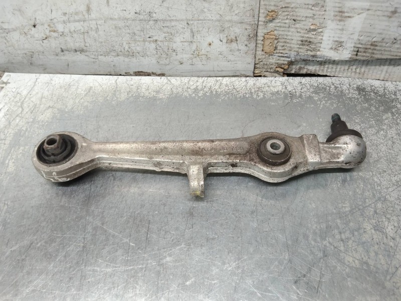 Recambio de brazo suspension inferior delantero derecho para audi a4 berlina (b5) 1.9 tdi referencia OEM IAM 4D0407155L  