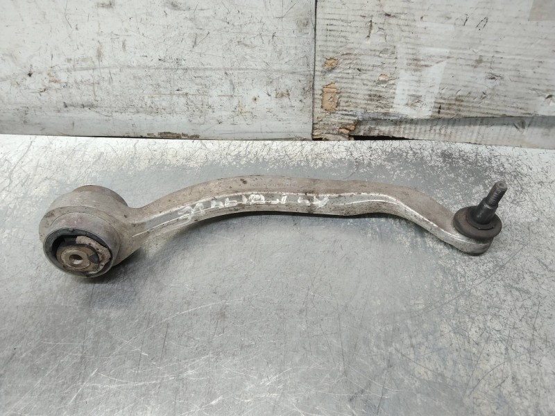 Recambio de brazo suspension inferior delantero derecho para audi a4 berlina (b5) 1.9 tdi referencia OEM IAM 4D0407696J  