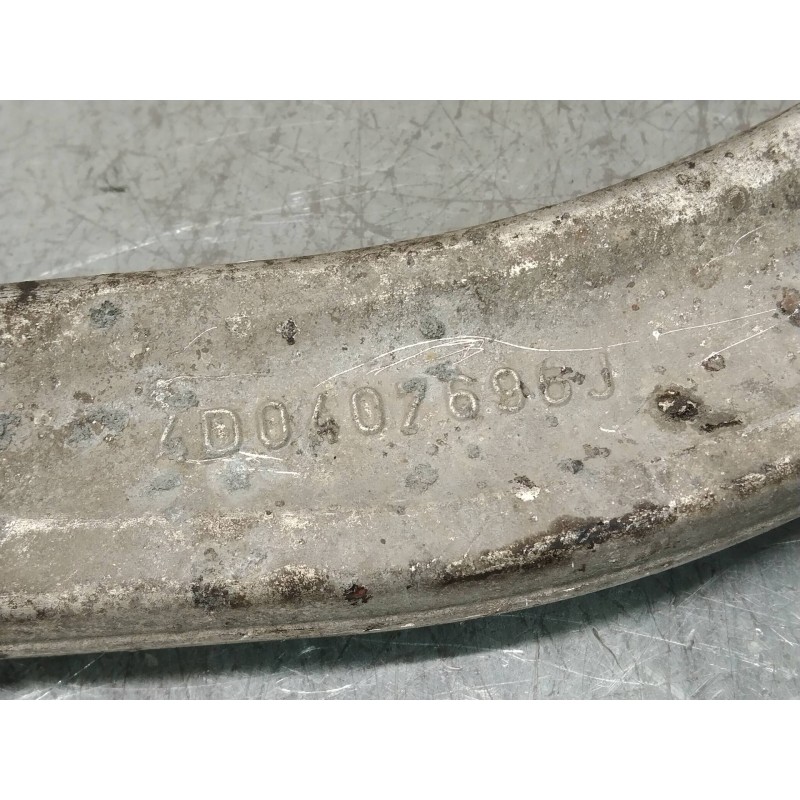 Recambio de brazo suspension inferior delantero derecho para audi a4 berlina (b5) 1.9 tdi referencia OEM IAM 4D0407696J  