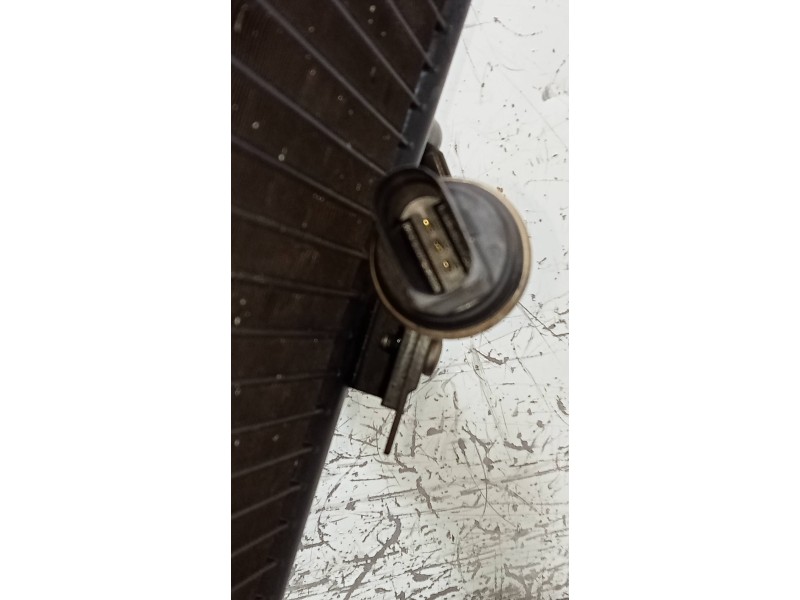 Recambio de condensador / radiador aire acondicionado para audi a2 (8z) 1.4 referencia OEM IAM 8Z0260401D  