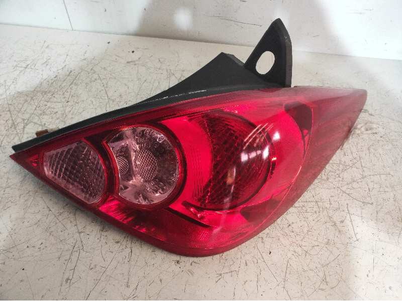 Recambio de piloto trasero derecho para nissan tiida (c11x/sc11x) 1.5 dci turbodiesel cat referencia OEM IAM 22500004  