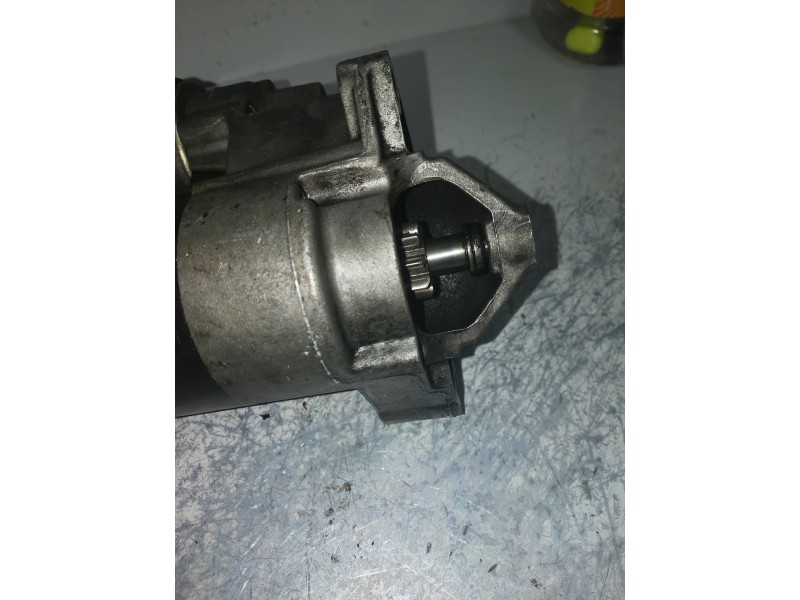 Recambio de motor arranque para renault megane ii berlina 3p privilege referencia OEM IAM 0001106023 BOSCH 