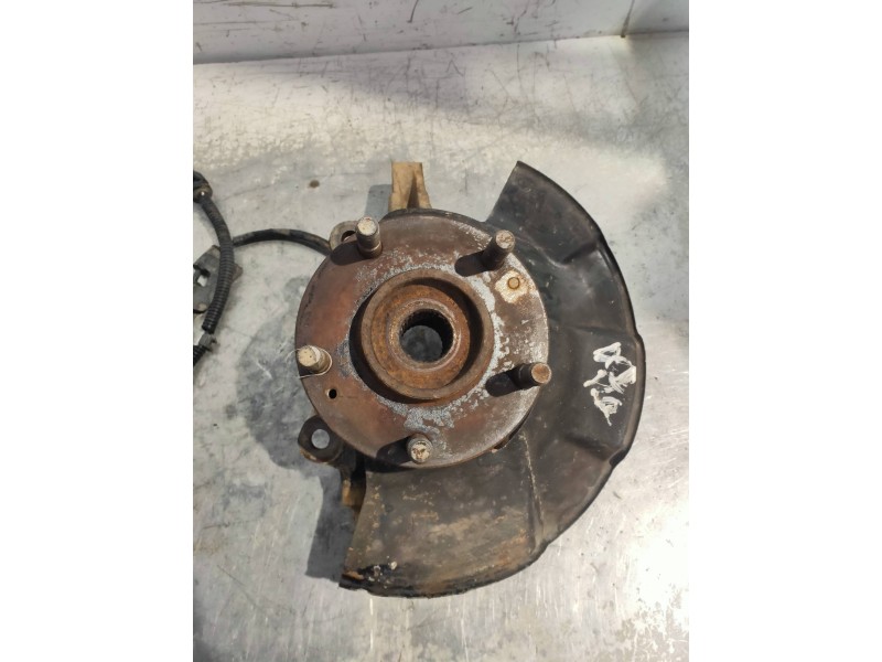 Recambio de mangueta delantera izquierda para hyundai tucson (jm) 2.0 crdi comfort (4wd) referencia OEM IAM   