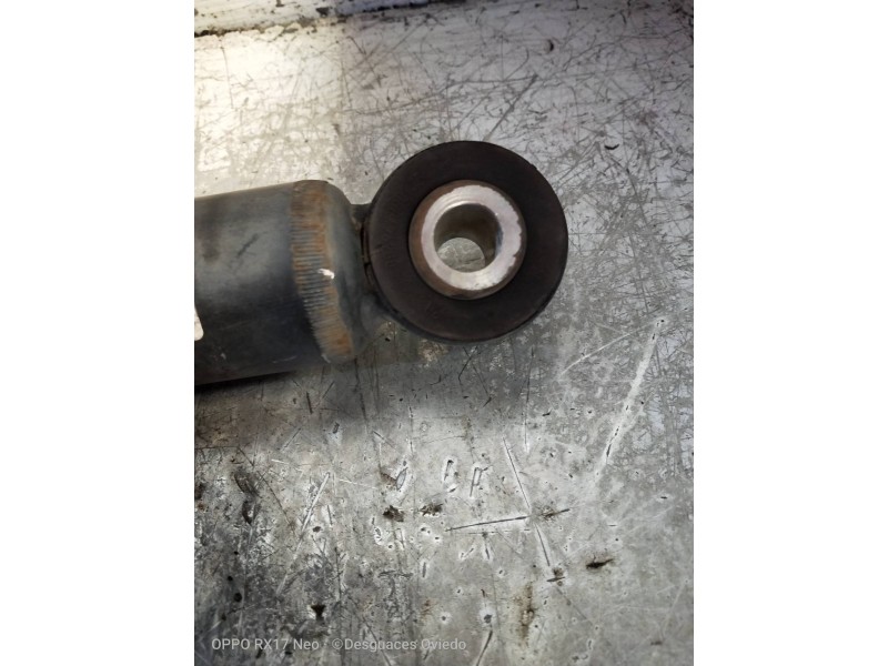Recambio de amortiguador trasero derecho para renault grand modus authentique referencia OEM IAM 8200846629  