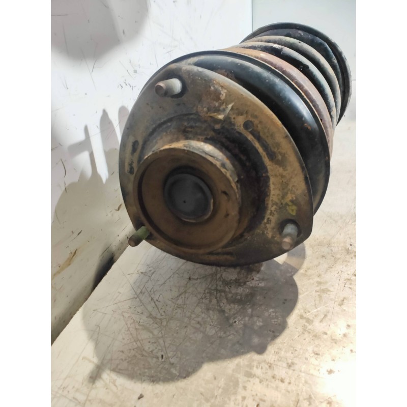 Recambio de amortiguador delantero derecho para hyundai tucson (jm) 2.0 crdi comfort (4wd) referencia OEM IAM   
