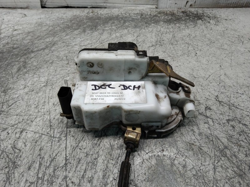 Recambio de motor cierre centralizado delantero derecho para seat ibiza (6k1) select referencia OEM IAM 6K3837016D  3P