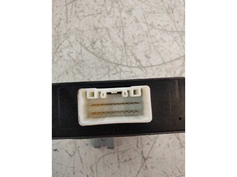 Recambio de centralita luces para mazda 5 berl. (cr) 2.0 crtd active+ (105kw) referencia OEM IAM CD9351225 0318001470 