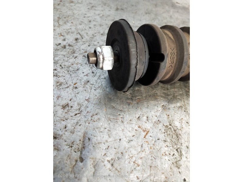 Recambio de amortiguador trasero izquierdo para renault grand modus authentique referencia OEM IAM 8200846629  