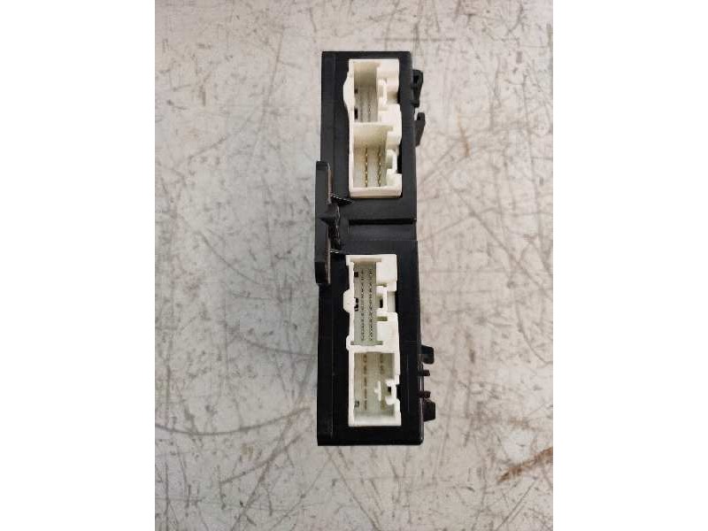 Recambio de modulo electronico para mazda 5 berl. (cr) 2.0 crtd active+ (105kw) referencia OEM IAM CD8667560A K0216 