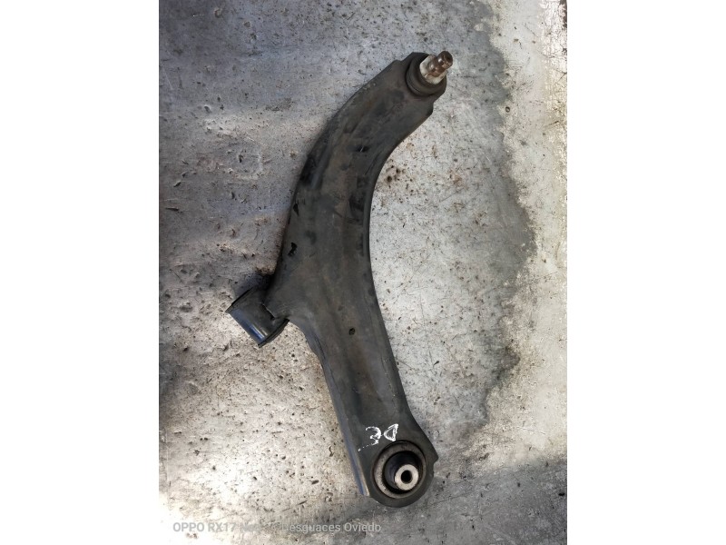 Recambio de brazo suspension inferior delantero derecho para renault grand modus authentique referencia OEM IAM 8200744092C  