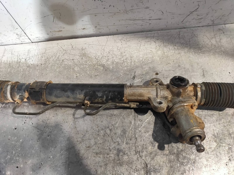 Recambio de cremallera direccion para hyundai tucson (jm) 2.0 crdi comfort (4wd) referencia OEM IAM 577001F800  