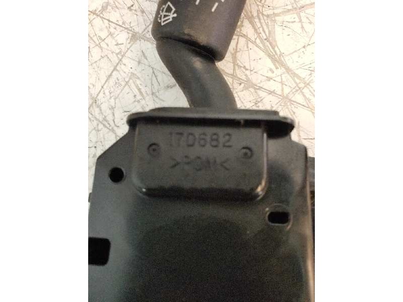 Recambio de mando limpia para mazda 5 berl. (cr) 2.0 crtd active+ (105kw) referencia OEM IAM 17D682  